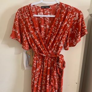 ✨ 3 for 30 ✨ SHEIN floral red wrap dress